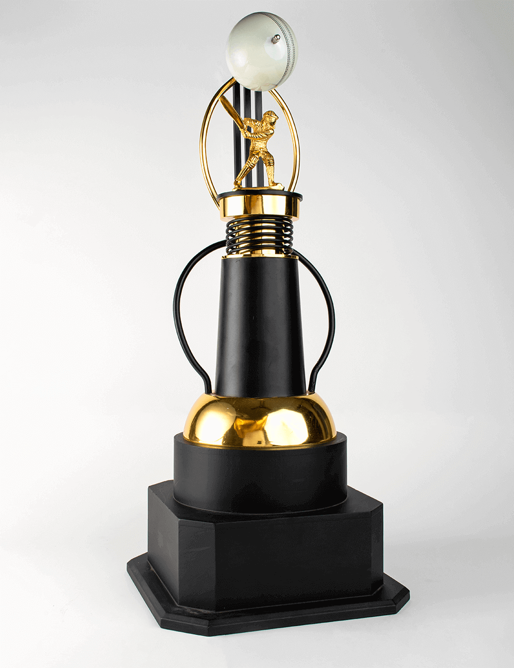 Trophies Manufacturers In Delhi