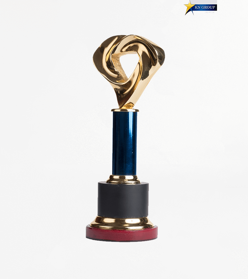 Metal Trophy Manufacturers